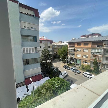 Shesh Hostel Приштина Экстерьер фото