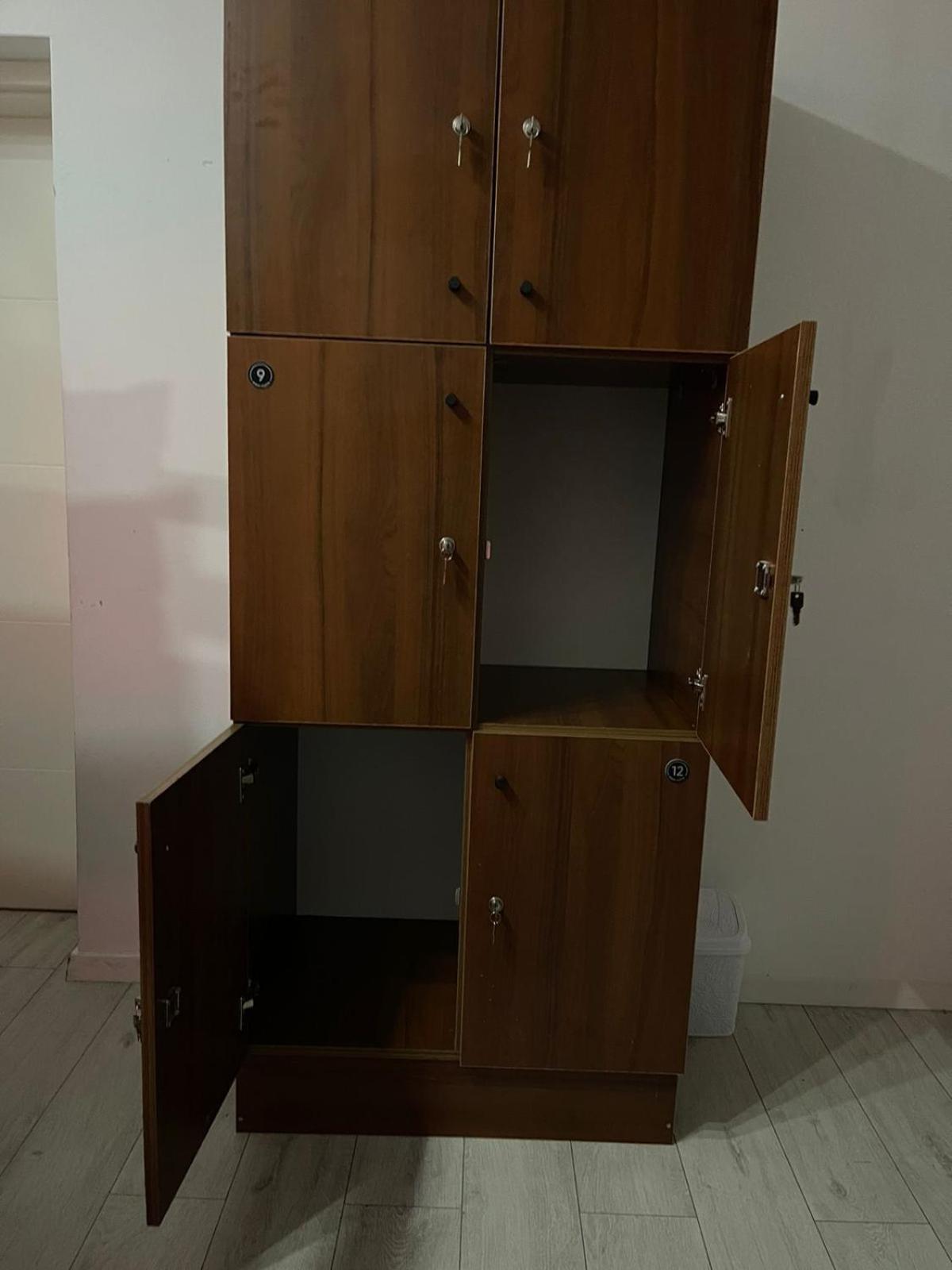 Shesh Hostel Приштина Экстерьер фото
